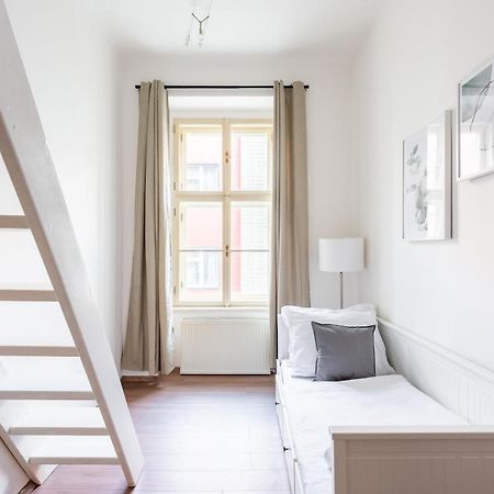 Budget Reznicka Apartment Prague Luaran gambar