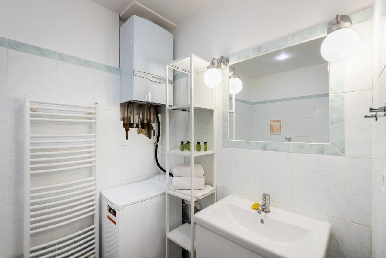 Budget Reznicka Apartment Prague Luaran gambar